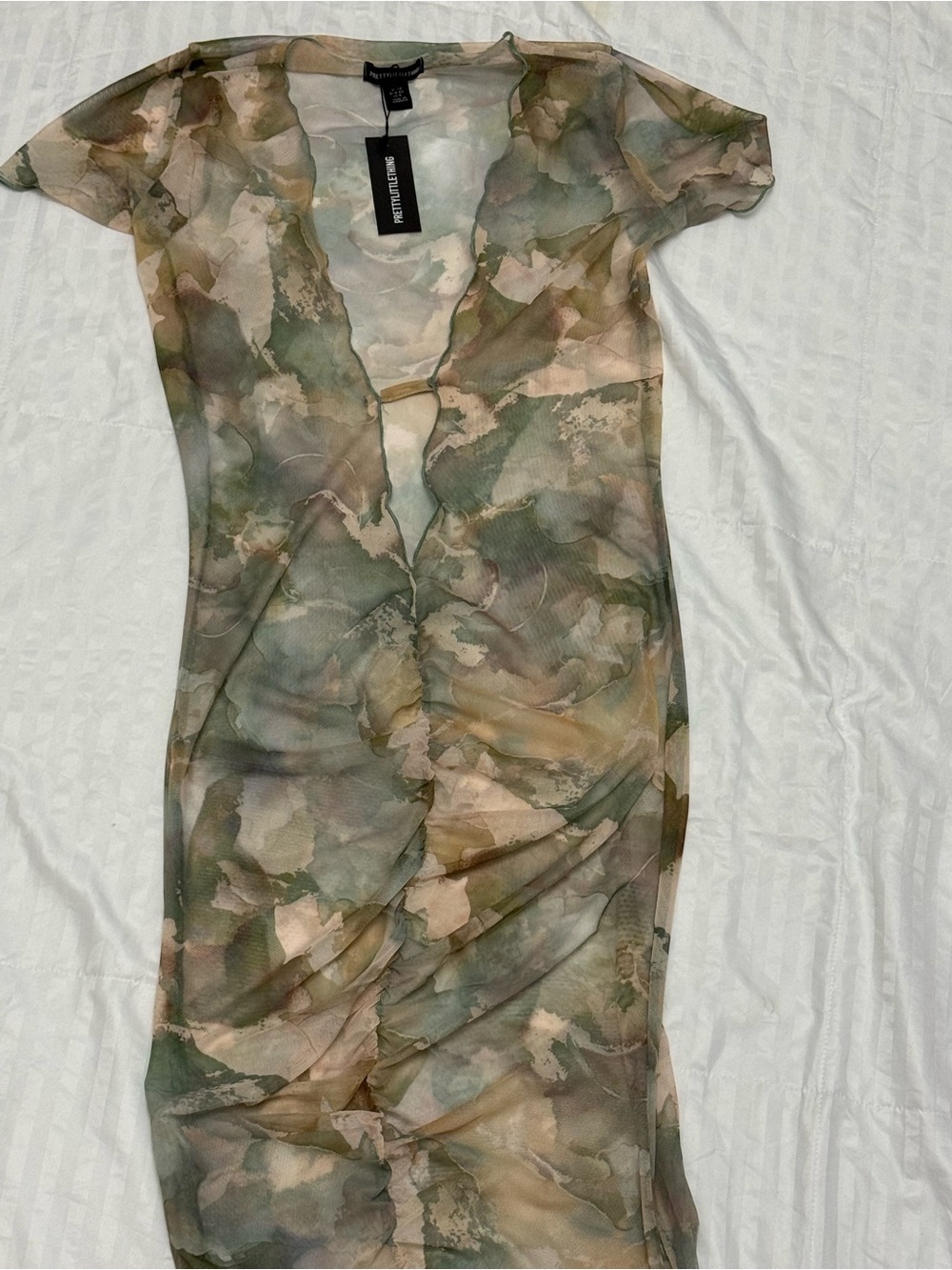 PrettyLittleThing Abstract Mesh Ruched Midi Dress Sage Green US 8 NWT - Picture 5 of 8